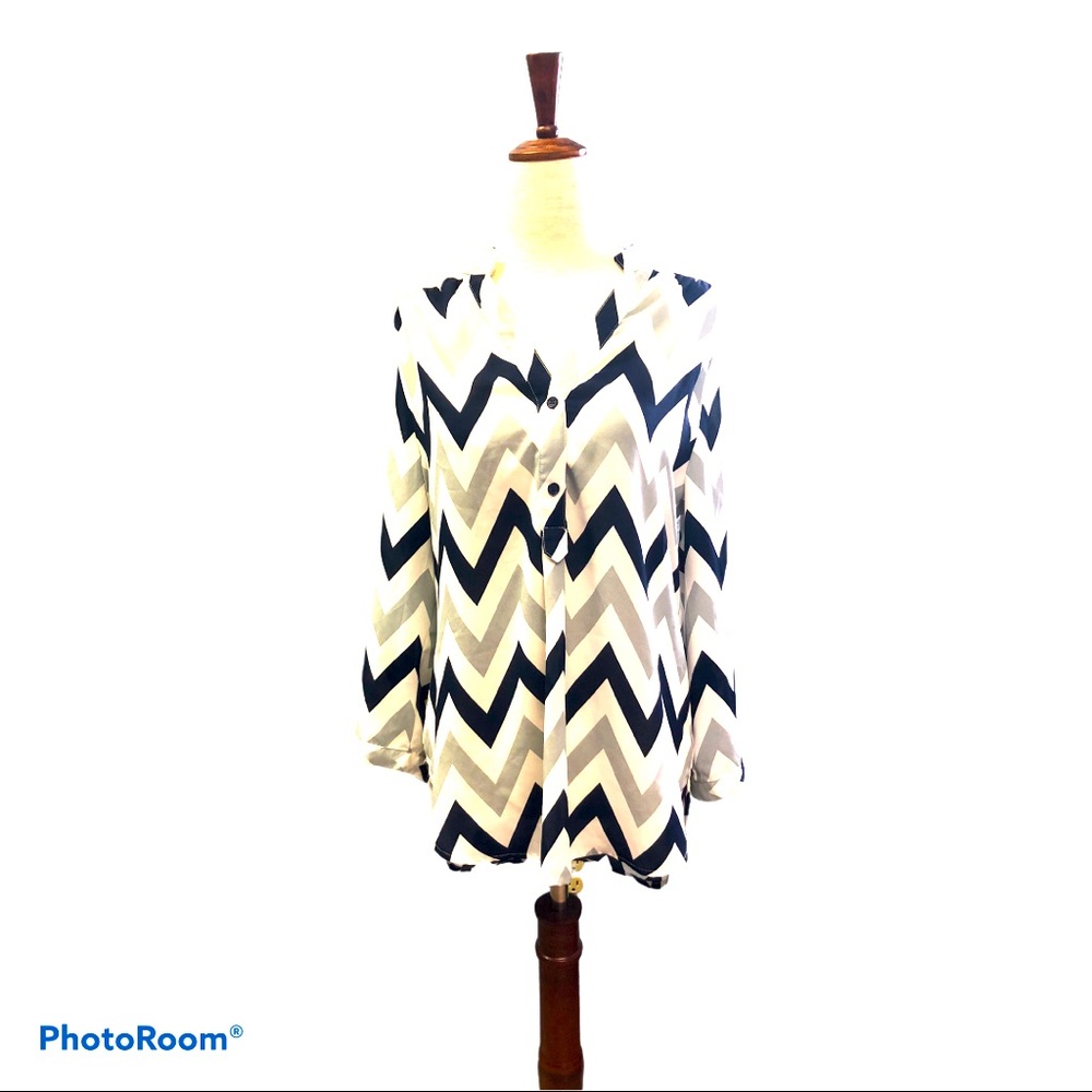 Tacera Mod Geometric Chevron Zigzag White Grey‎ Navy Blouse S